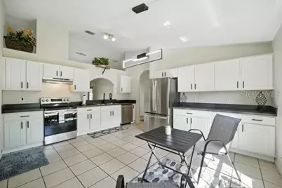 37 Lindsay Drive, Palm Coast, FL 32137 - Photo 13