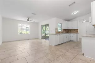 23 Pennfield Ln, Palm Coast, FL 32164 - Photo 11