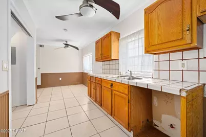 1650 Riverside Drive, Daytona Beach, FL 32117 - Photo 53