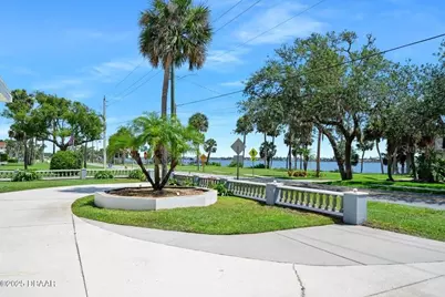 1650 Riverside Drive, Daytona Beach, FL 32117 - Photo 71