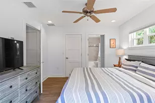 19 Bay Dr, Palm Coast, FL 32137 - Photo 9