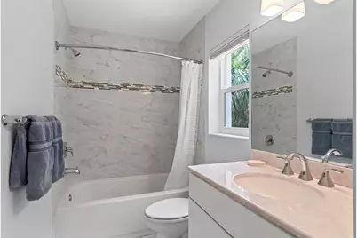 19 Bay Drive, Palm Coast, FL 32137 - Photo 9