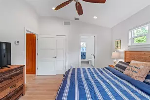 19 Bay Dr, Palm Coast, FL 32137 - Photo 23