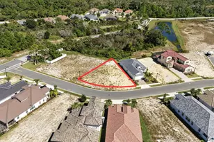 6 Rio Vista Dr, Palm Coast, FL 32137 - Photo 1