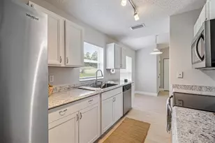 173 Bird of Paradise Dr, Palm Coast, FL 32137 - Photo 21