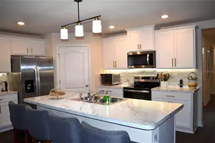 35 Putter Dr, Palm Coast, FL 32164 - Photo 9