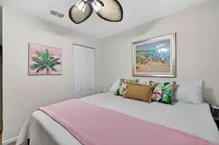 35 Putter Dr, Palm Coast, FL 32164 - Photo 13