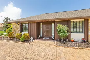 6 Claridge Ct N, Palm Coast, FL 32137 - Photo 13