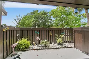 54 Club House Dr, Palm Coast, FL 32137 - Photo 9