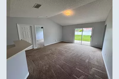 18 Roxbury, Palm Coast, FL 32164 - Photo 5