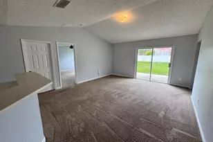 18 Roxbury, Palm Coast, FL 32164 - Photo 5