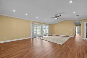 164 Moonlite Dr, Welaka, FL 32193 - Photo 19