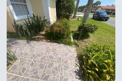 30 San Rafael Court, Palm Coast, FL 32137 - Photo 3