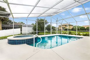 21 Cottonwood Ct, Palm Coast, FL 32137 - Photo 3