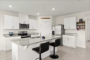 1317 Middle Lk Dr, Ormond Beach, FL 32174 - Photo 7