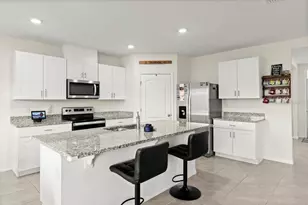 1317 Middle Lk Dr, Ormond Beach, FL 32174 - Photo 7