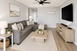6 Masters Ct, Palm Coast, FL 32137 - Photo 3