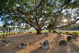 1995 Royal St George Ct, Port Orange, FL 32128 - Photo 33