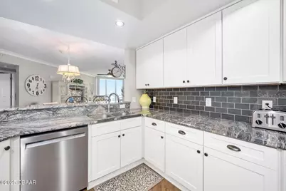 231 Riverside Drive #1507-1, Daytona Beach, FL 32117 - Photo 17