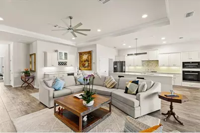 13 Arena Lake Circle, Palm Coast, FL 32137 - Photo 9