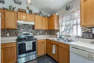 12 Lee Dr, Palm Coast, FL 32137 - Photo 5