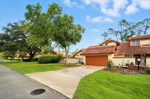 49 Village Cir, Palm Coast, FL 32164 - Photo 5