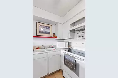 1433 N Atlantic Avenue #422, Daytona Beach, FL 32118 - Photo 7