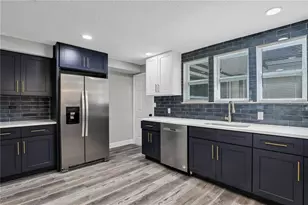 316 S Cypress Ave, Green Cove Springs, FL 32043 - Photo 3