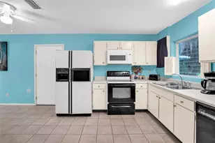 104 Ludwig Ave, Crescent City, FL 32112 - Photo 7