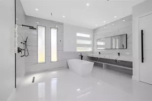 9 Edison Ln, Palm Coast, FL 32164 - Photo 21