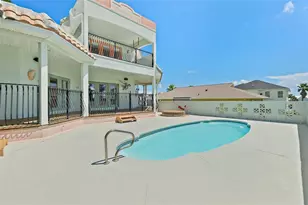 54 Ocean St, Palm Coast, FL 32137 - Photo 5