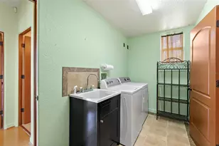 54 Ocean St, Palm Coast, FL 32137 - Photo 33