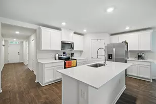 18 Poplar Dr, Palm Coast, FL 32164 - Photo 9