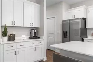 9 Sedan Pl, Palm Coast, FL 32164 - Photo 5