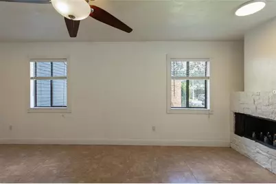 1560 Hancock Lane, Daytona Beach, FL 32117 - Photo 9