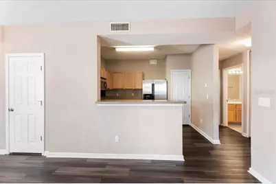 575 Oakleaf Plantation Parkway #901, Orange Park, FL 32065 - Photo 5