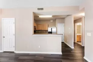 575 Oakleaf Plantation Pkwy, Orange Park, FL 32065 - Photo 5