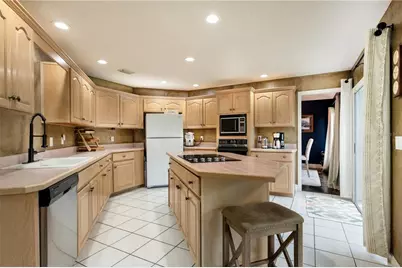 14 Lake Place, Palm Coast, FL 32137 - Photo 7