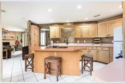 14 Lake Place, Palm Coast, FL 32137 - Photo 9