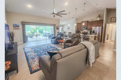 88 Lancelot Drive, Palm Coast, FL 32137 - Photo 9