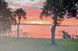 115 Sunset Point Rd, East Palatka, FL 32131 - Photo 1