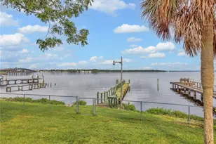 115 Sunset Point Rd, East Palatka, FL 32131 - Photo 13
