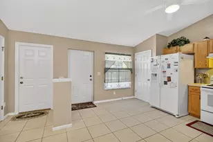 8 Fawn Ln, Palm Coast, FL 32137 - Photo 5