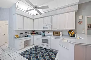 18739 Bascomb Ln, Hudson, FL 34667 - Photo 15