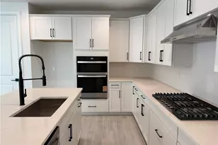 6 Huxley Ave, Palm Coast, FL 32164 - Photo 3