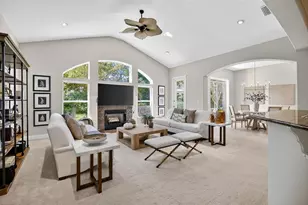 21 N Village Dr, Palm Coast, FL 32137 - Photo 9