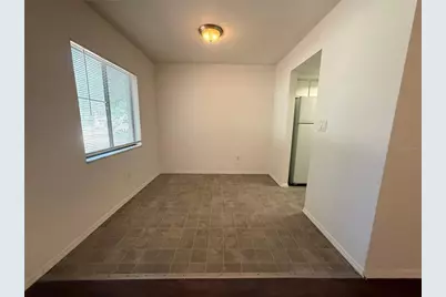 421 SW 67th Terrace #A, Gainesville, FL 32607 - Photo 3