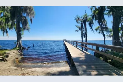 210 Redwood Boulevard, Georgetown, FL 32139 - Photo 5