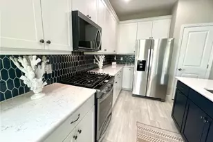 279 Latitude Dr, Daytona Beach, FL 32124 - Photo 9