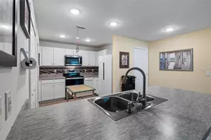 10 Slipper Orchid Trail E, Palm Coast, FL 32164 - Photo 11